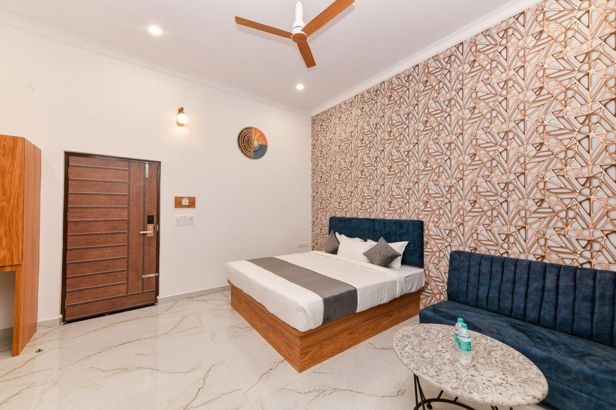 Hotel Shine International Майсур Экстерьер фото