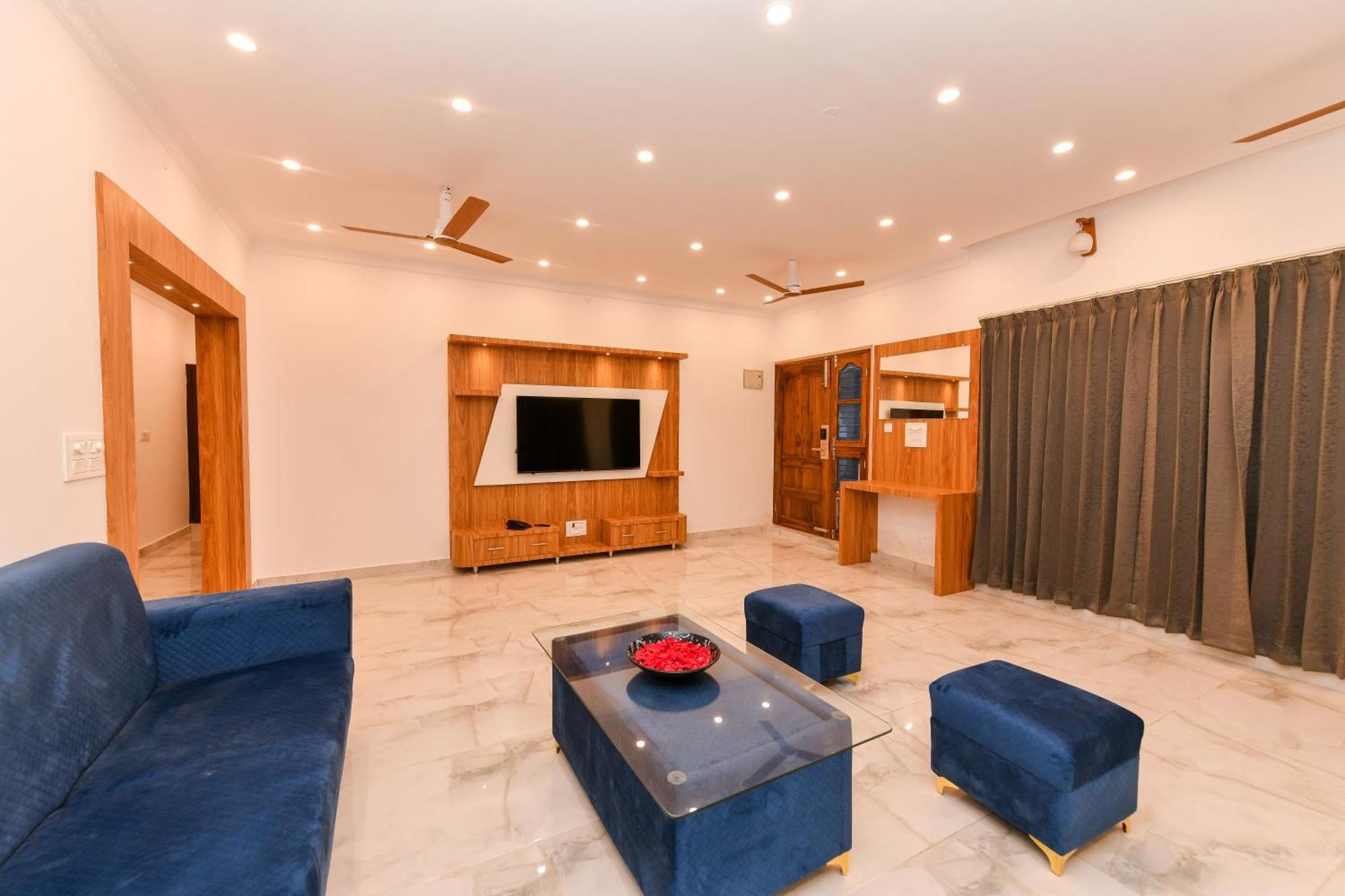 Hotel Shine International Майсур Экстерьер фото